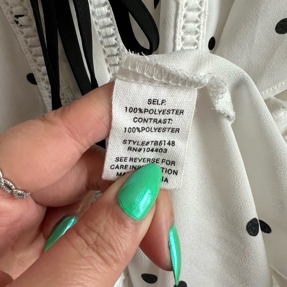 Polka dot blouse with tie at neck - Picture 7 of 7